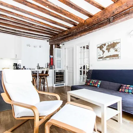 Apartment Charming 2 Near Republic *